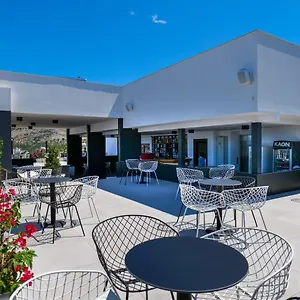 Hotel Three Islands Of